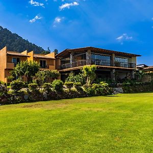 Hotel Campestre, Valle De Bravo
